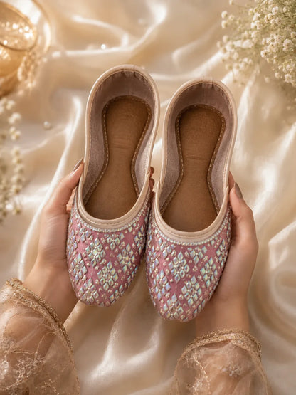 Blush Pink Crystal Jutti