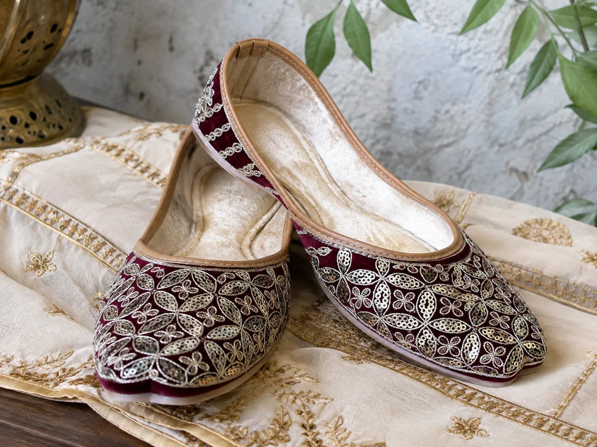 The Chits Maroon Zari Embroidered Traditional Women's Jutti